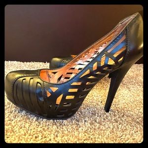 BCBG Size 9 Heels